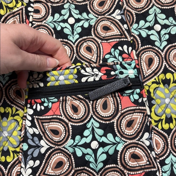 Vera Bradley Floral Patterned Crossbody Bag Sierra Hipster Bag - Picture 6 of 6